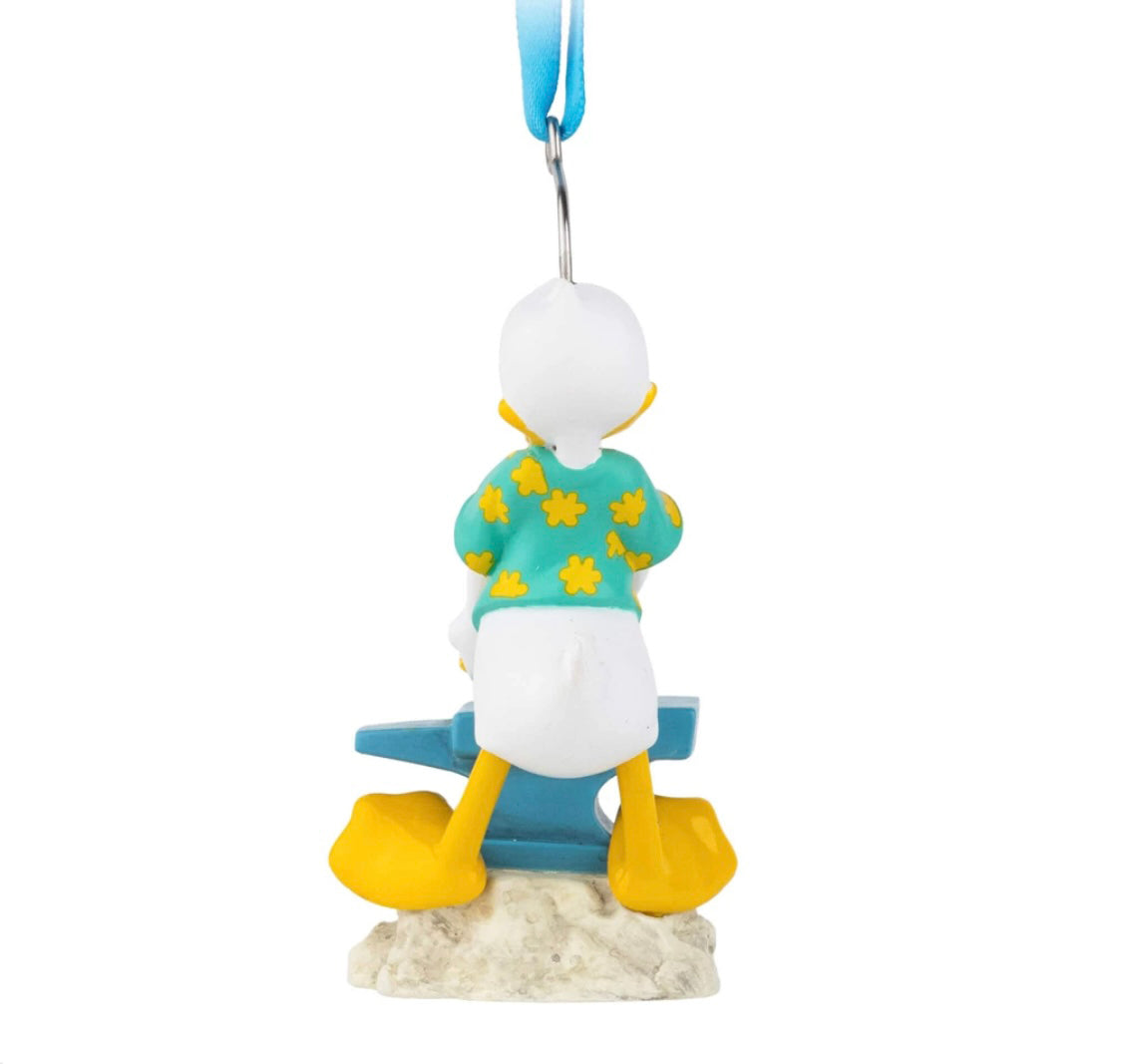  Disney Ornament - Play In The Park - Donald Sword In The Stone