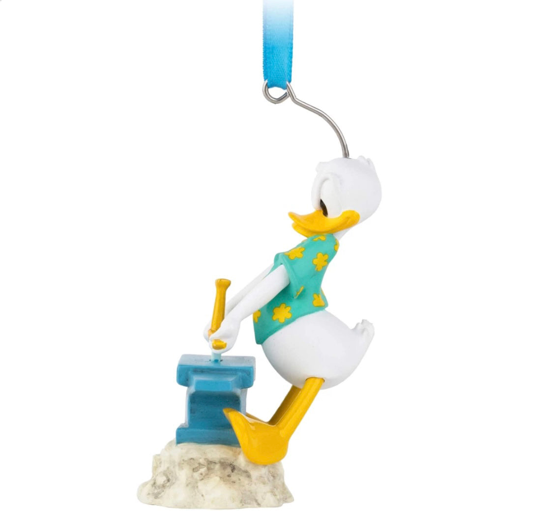  Disney Ornament - Play In The Park - Donald Sword In The Stone